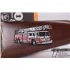 Image 5 : Non-Restricted rifle Henry model H004FM Firemans Tribute, .22 LR lever action, w/ bbl length 20" [Bl