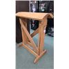 Image 2 : Well built wooden saddle rack