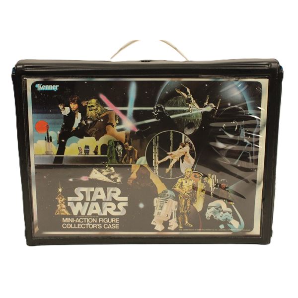 A Vintage 1978 Kenner Star Wars Action Figure Carrying Case.