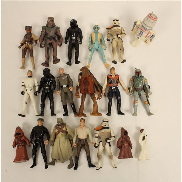 A Set Of (19) 1996 Star Wars Action Figures.