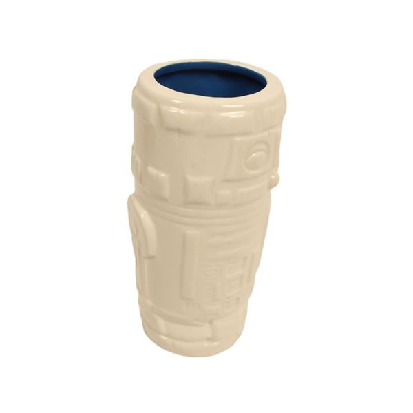 An R2-D2 Geeki Tiki Mug.