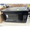 Image 1 : GE Black M/W Oven