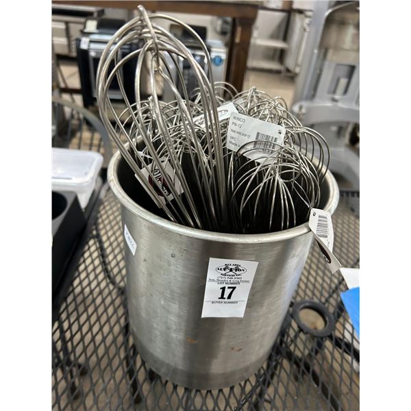 Large Insert Round w/10 New Winco Whips