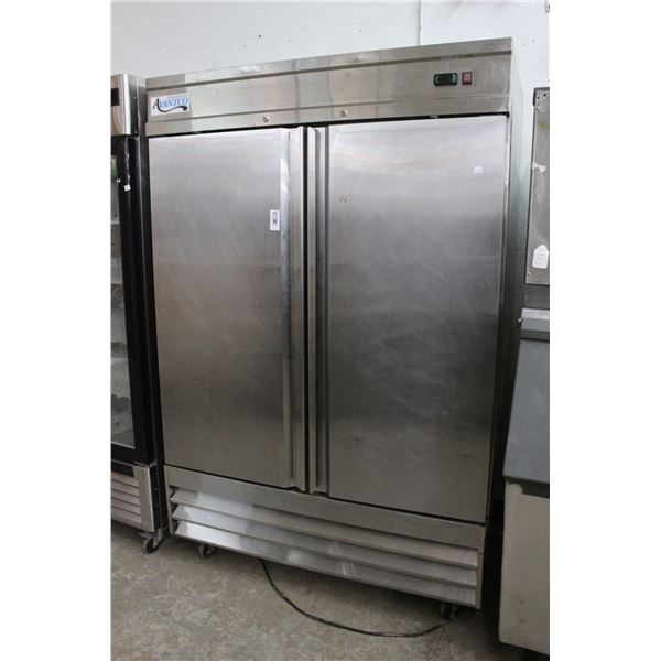 Aventco SS  2-Dr. Rolling Ref.  (56 Degrees)