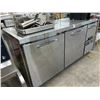 Image 2 : Continental  6'  3-Dr. Rolling Ref. Worktop w/Digital  R/O