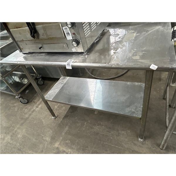 SS   4' Bullnose Table w/Undershelf/Lip