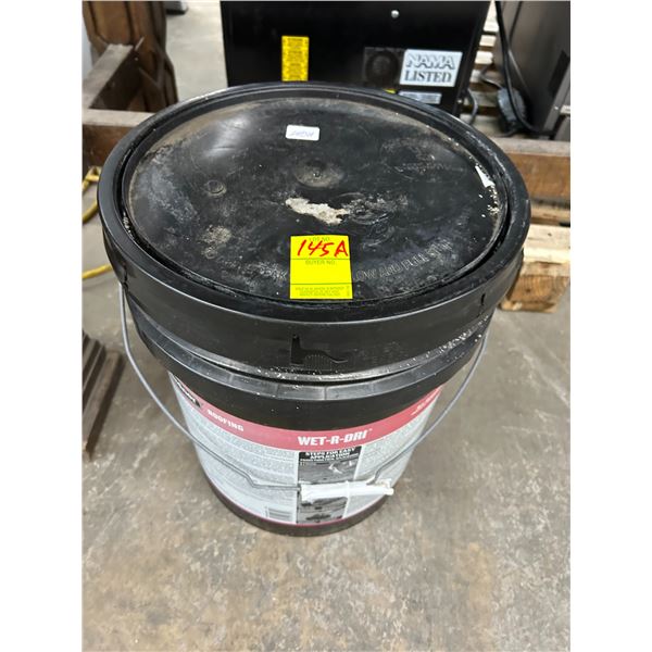 Gardner Wet R Dri 5Gal Bucket Roofing Material