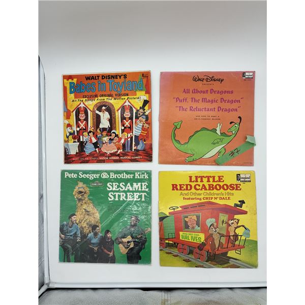 Children’s Vinyl Record Lot – Sesame Street & Little Red Caboose