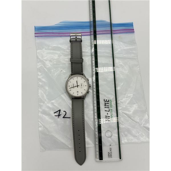 Men’s Quartz Watch (Working) – Leather Strap