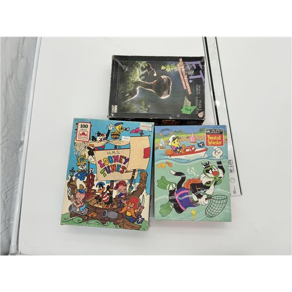 Vintage 1980s Jigsaw Puzzle Lot (3) – E.T. & Looney Tunes