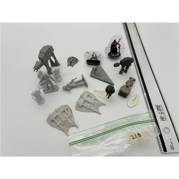Star Wars Mini Figure Lot (15)