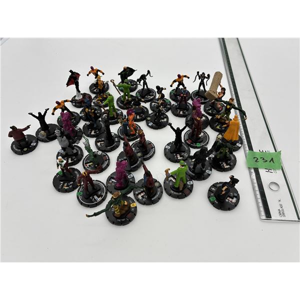 Heroclix Arkham Asylum Lot (40)