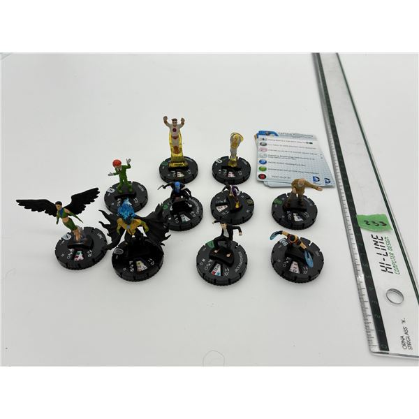 Heroclix Marvel Super Heroes Lot (10) – Cards Included