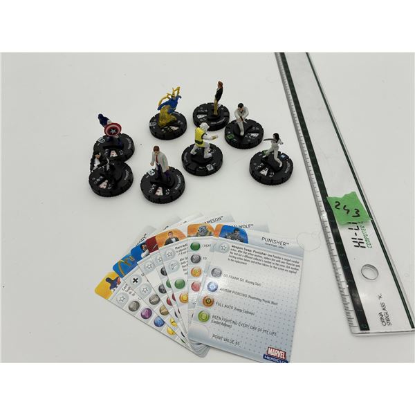 Lot of 10 Heroclix Marvel Super Heroes figures & Cards collectibles
