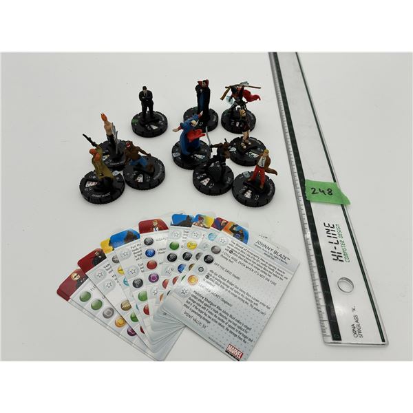 Lot of 10 Heroclix Marvel Super Heroes figures & Cards collectibles (Inc. Blade, Dracula, Warevolf, 