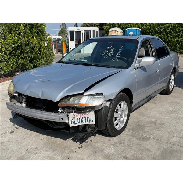 HOND ACCORD 2002 T-DONATION