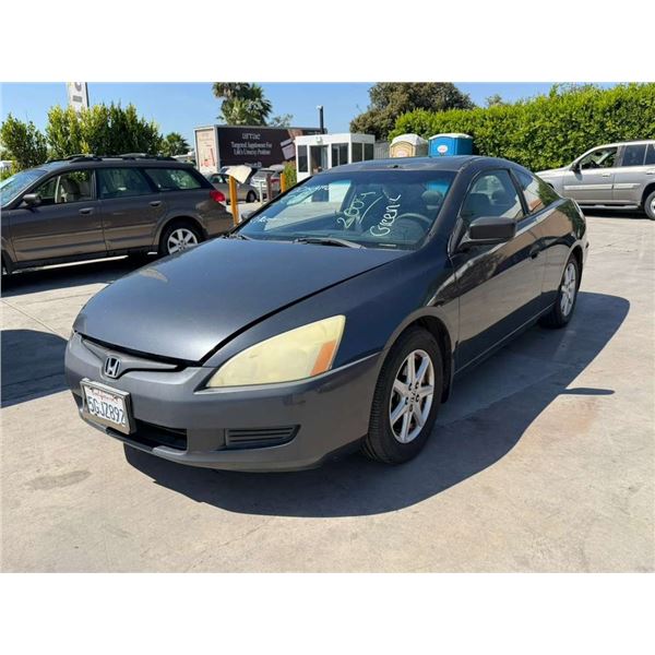 HOND ACCORD 2004 T-DONATION