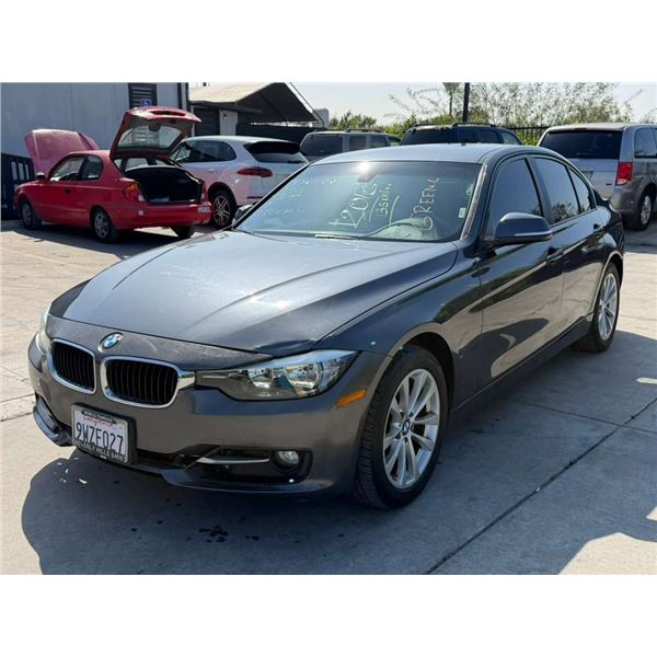 BMW  320I 2016 SALV T/DONATION