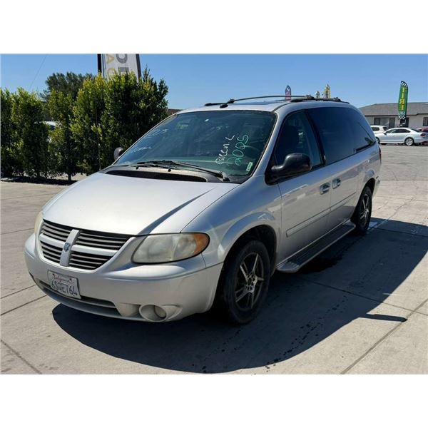 DODG GD CARAVAN  2005 APP DUP/T -