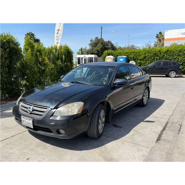 NISS ALTIMA 2005 T-DONATION