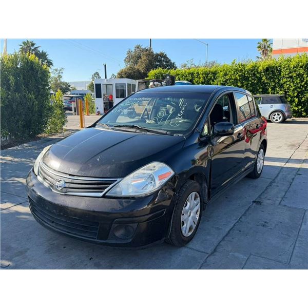 NISS VERSA 2011 T-DONATION