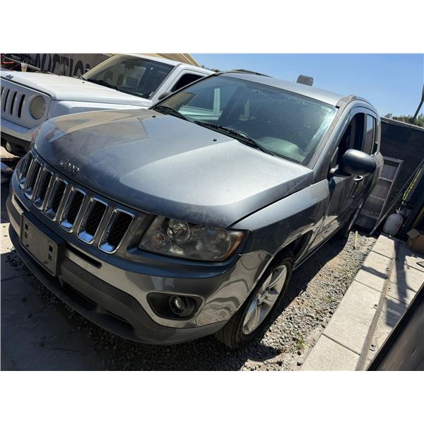 JEEP  COMPASS 2013 T-TMU