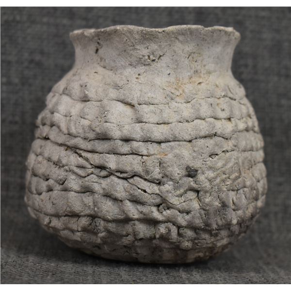 MIMBRES POTTERY OLLA