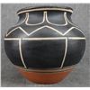 Image 2 : SANTO DOMINGO  POTTERY OLLA (ROBERT TENORIO)