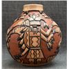 Image 2 : NAVAJO POTTERY JAR (R & C CLAW)