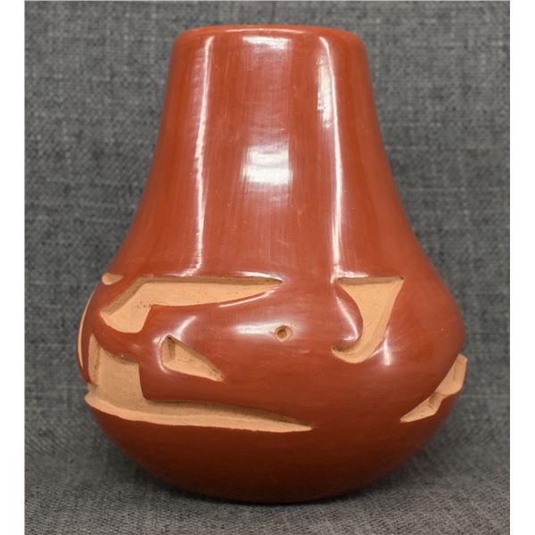 SANTA CLARA POTTERY VASE (TRICIA VELARDE)