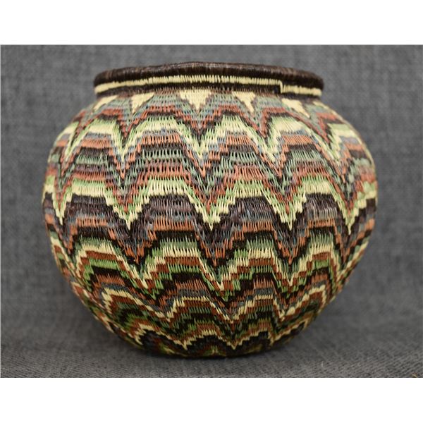 WOUNAAN RAIN FOREST BASKET