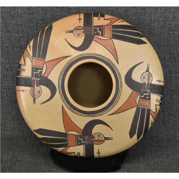 HOPI POTTERY JAR (SAK’HONSEE  JEAN SAHMIE)