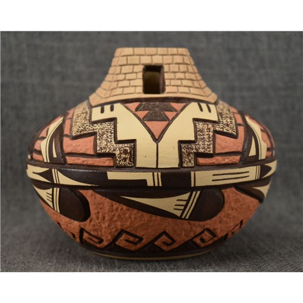 HOPI POTTERY VASE (ELSON SECKLETSTEWA)