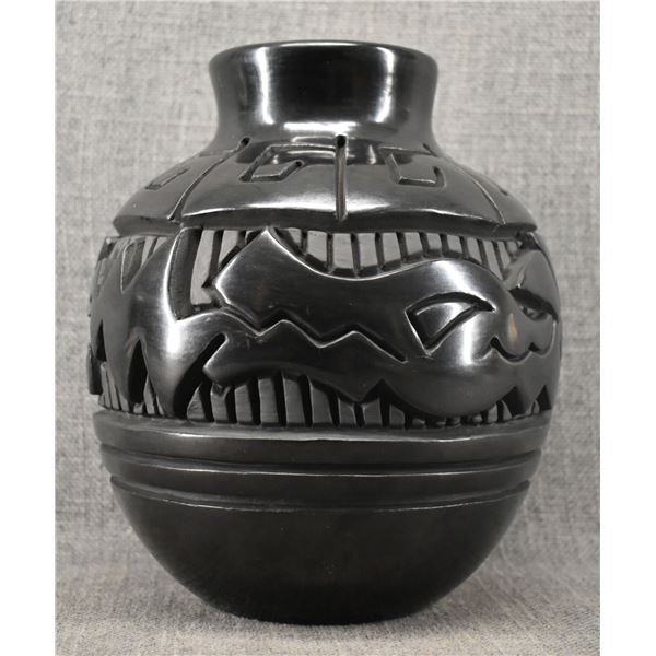 SANTA CLARA POTTERY VASE (PHYLLIS AND MARLIN HEMLOCK)