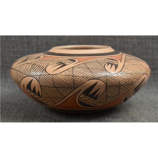 HOPI POTTERY BOWL (FANNIE NAMPEYO)