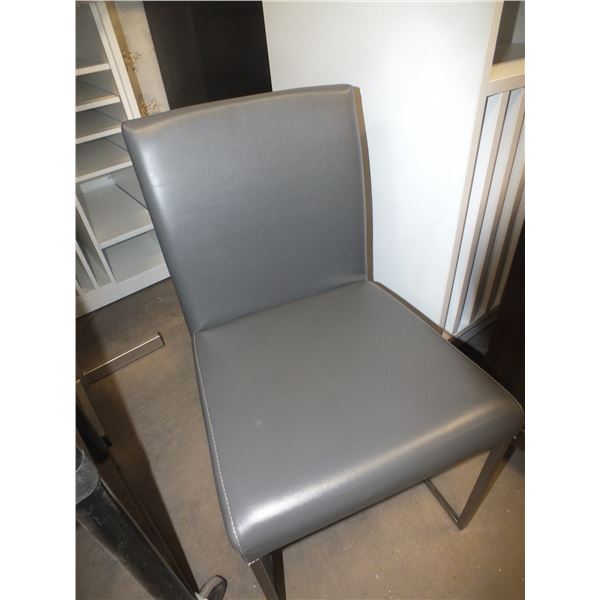 4 Chairs