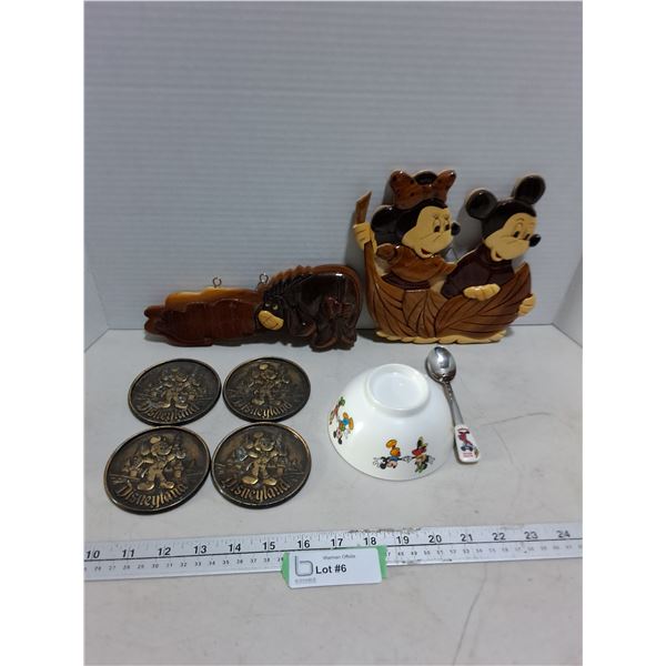 Disney/Winnie-the-Pooh Memorabilia (Brass Coasters, Wood Wall Decor, Bowl/Spoon Combo)