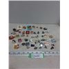 Image 1 : (40) British Columbia 'Tourist Hot Spots' Souvenir Pins