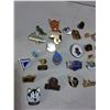 Image 2 : (34) Alberta Themed Souvenir Pins