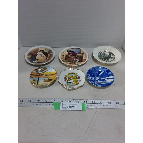 (6) Mini Decorative Plates