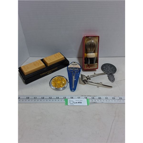 Vintage Shaving & Personal Amenity Tools & Products