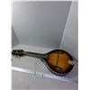 Image 1 : "The Epiphome" Ukulele- 27" Length - PICK UP
