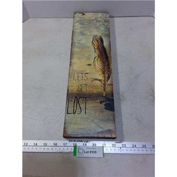 'Cedar Mountain' Wooden "Let's Get Lost" Wall Decor