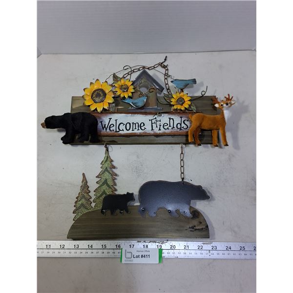 Wooden Nature Themed "Welcome Friends" Sign