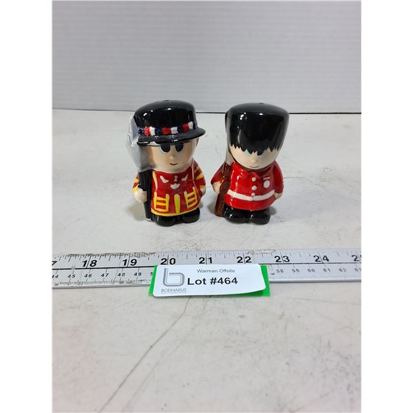 Porcelain Pair of British Beefeater Shakers