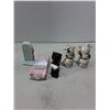 Image 2 : (5) Assorted Porcelain Shakers