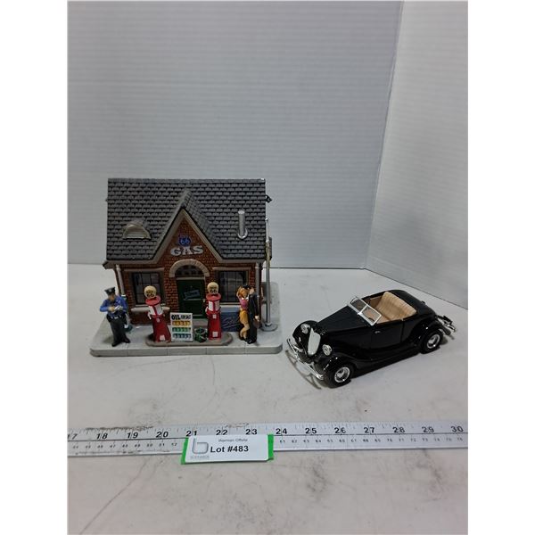 Lemax "Route 66" Ornamental Gas Station w/People, Replica Die-Cast 1931 Ford Coupe