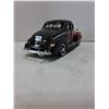 Image 4 : ERTL "American Graffiti" Diecast 1:18 1940 Ford Sedan