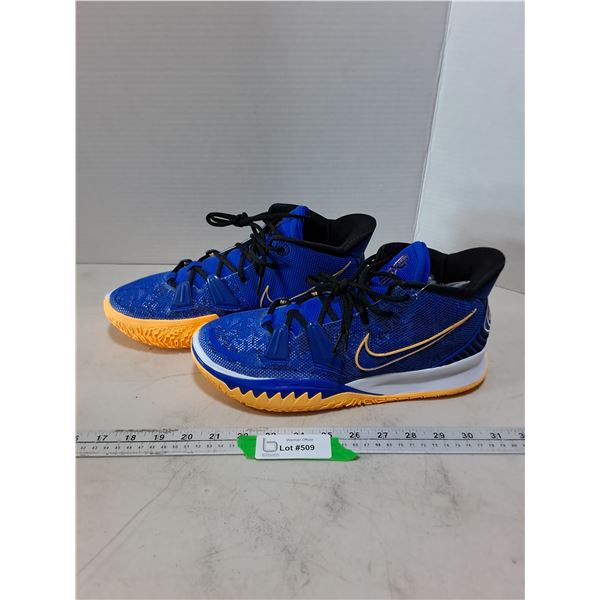 Brand New Pair of Nike "Kyrie 7" Court Shoes - Size 10