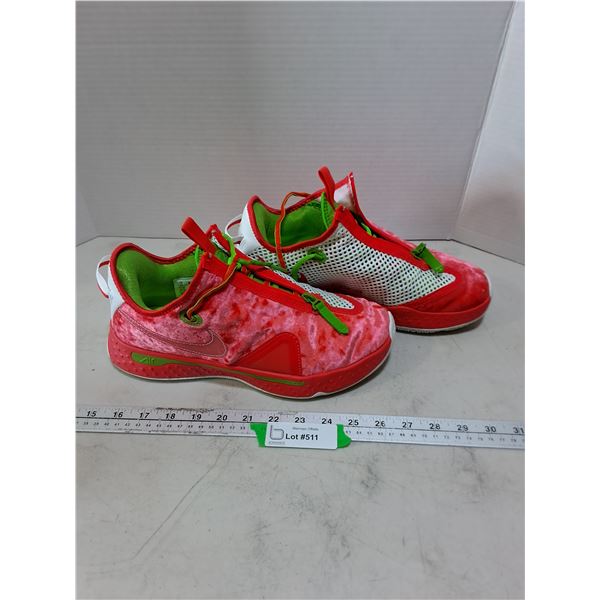 Brand New Pair of Nike "Christmas" Court Shoes - Size 10
